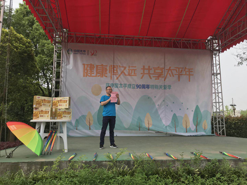 DƬ11.jpg